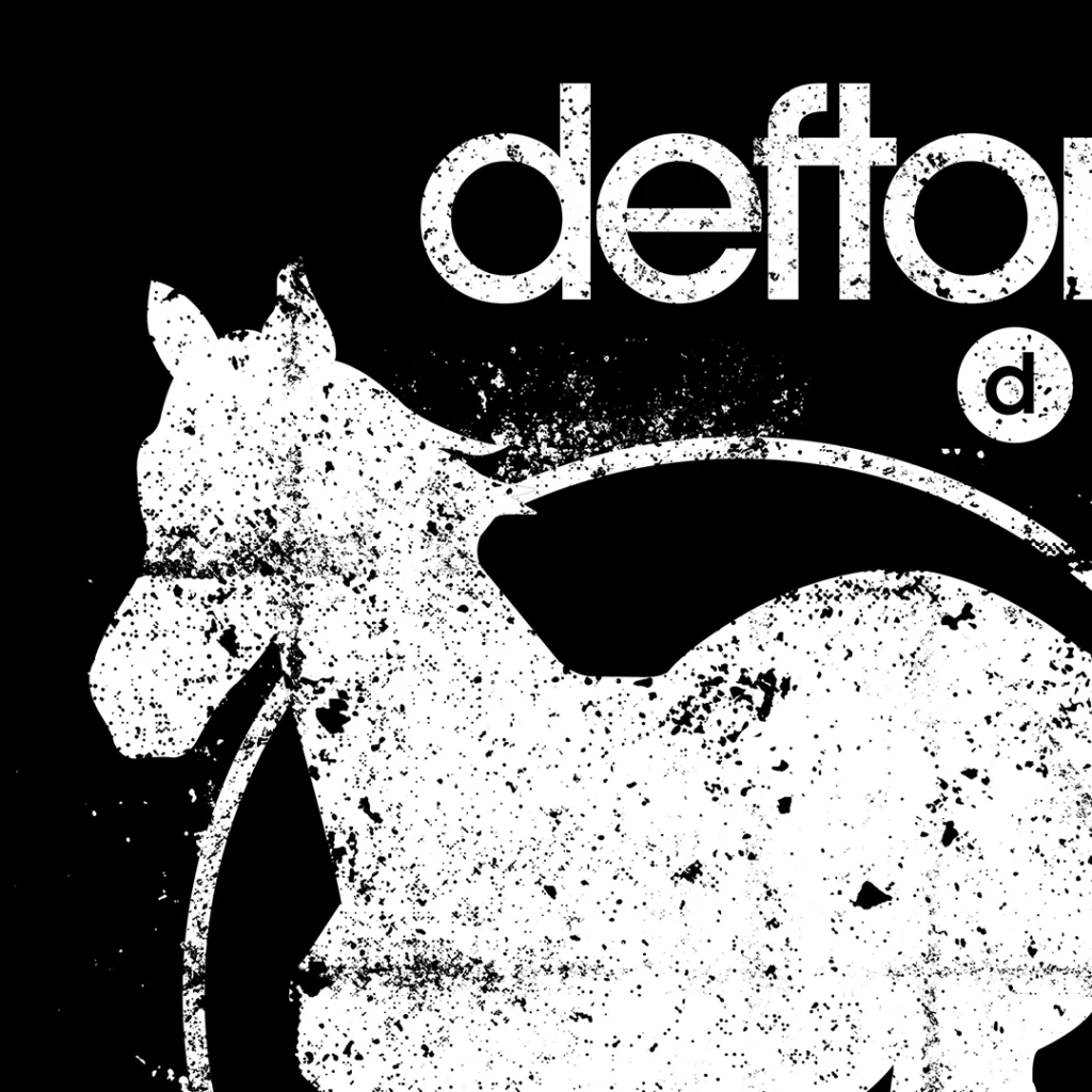 DEFTONES – PRAISED BY CM